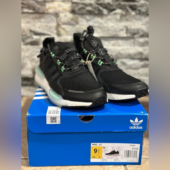 Adidas NMD V3 - Men Size 9.5 US - Brand New with/Box - Picture 2 of 10